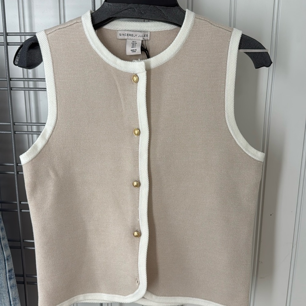 Sincerely Jules Beige Knit vest tank with White Trim